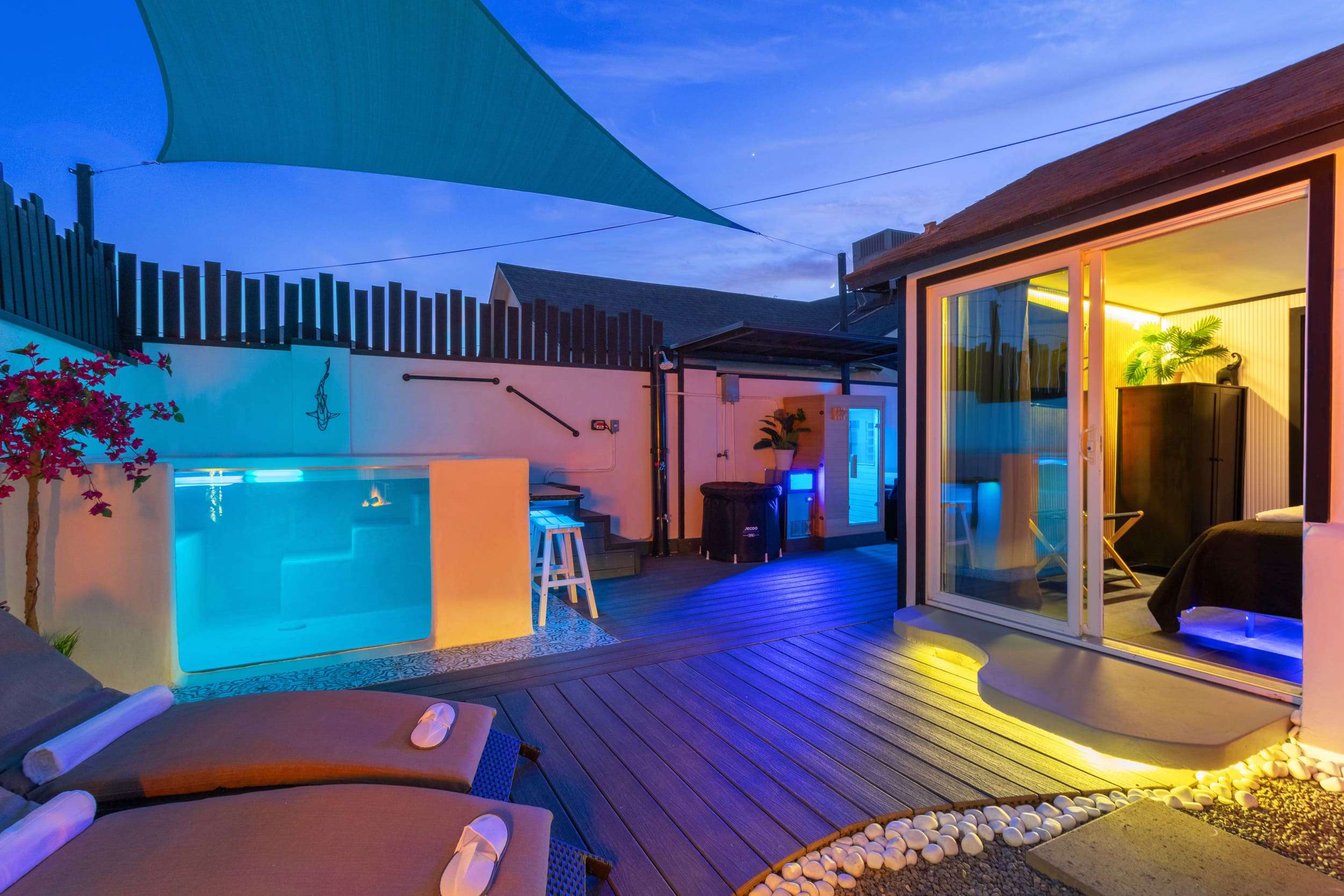 book-unique-stay-luxury-bnb-phoenix (17)