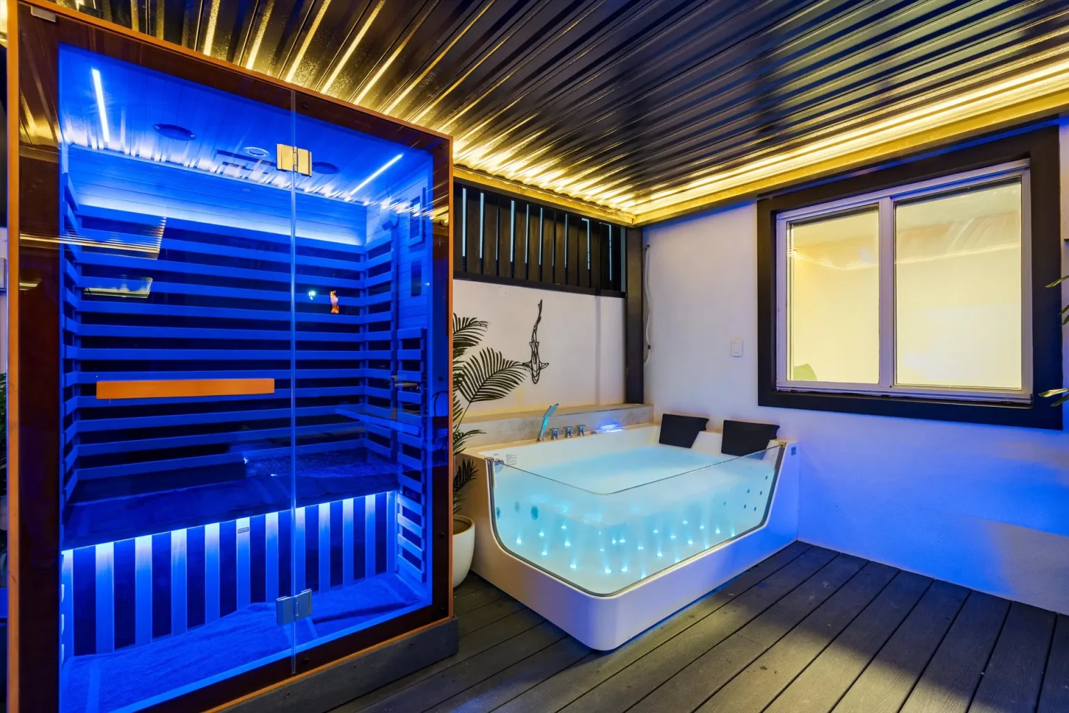 Euphoria private sauna and jacuzzi at twilight